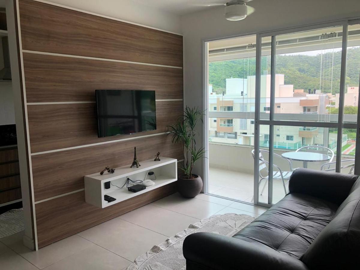 Lindo Apartamento Praia De Palmas Apartamento Governador Celso Ramos Exterior foto