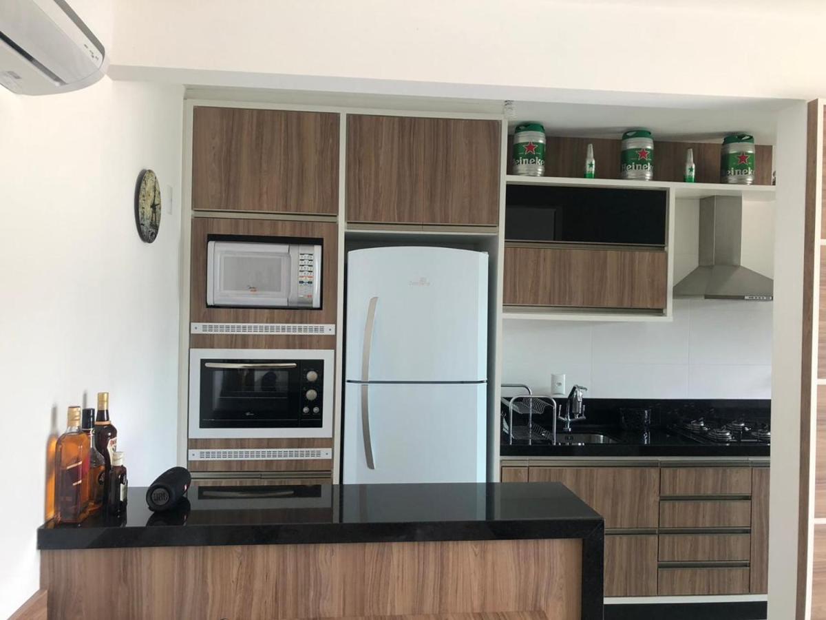 Lindo Apartamento Praia De Palmas Apartamento Governador Celso Ramos Exterior foto