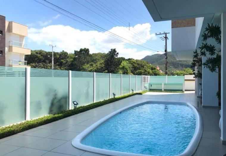 Lindo Apartamento Praia De Palmas Apartamento Governador Celso Ramos Exterior foto